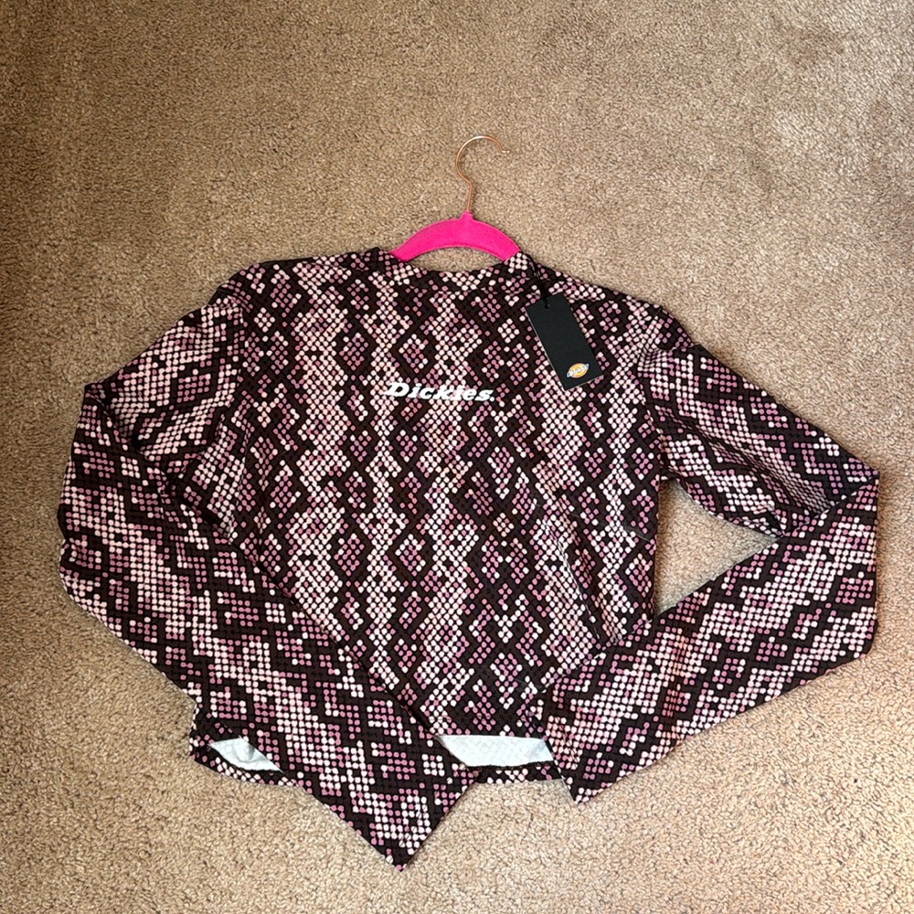 New with tags Dickies Crop Top